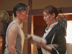 [Tiểu Bảo tìm hoa] Dẫn anh đi tìm một cô gái ngoại vi vào đêm khuya, một cô gái mảnh khảnh mặc váy dài màu đen, ngồi xổm trên ghế sofa để quan hệ bằng miệng, tự mình cưỡi lên và nhấc mông lên để tiến vào từ phía sau...