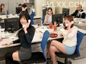Momo Sakura đi thực tập với kỹ năng làm tình loại giỏi